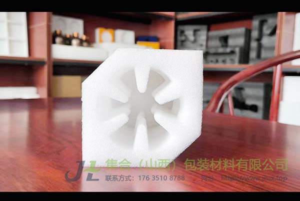 山西珍珠棉廠-設(shè)計(jì)制作各種珍珠棉托盤珍珠棉內(nèi)襯珍珠棉異形材
